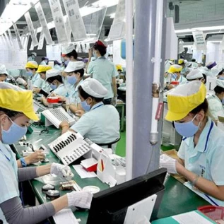 Xuan Hu and Xuan Yi Factories (Taiwan) are recruiting workers